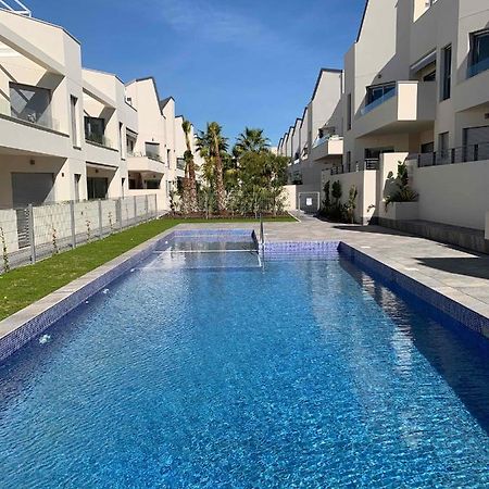 Apartamento Amalia Delux En Torrevieja Kültér fotó