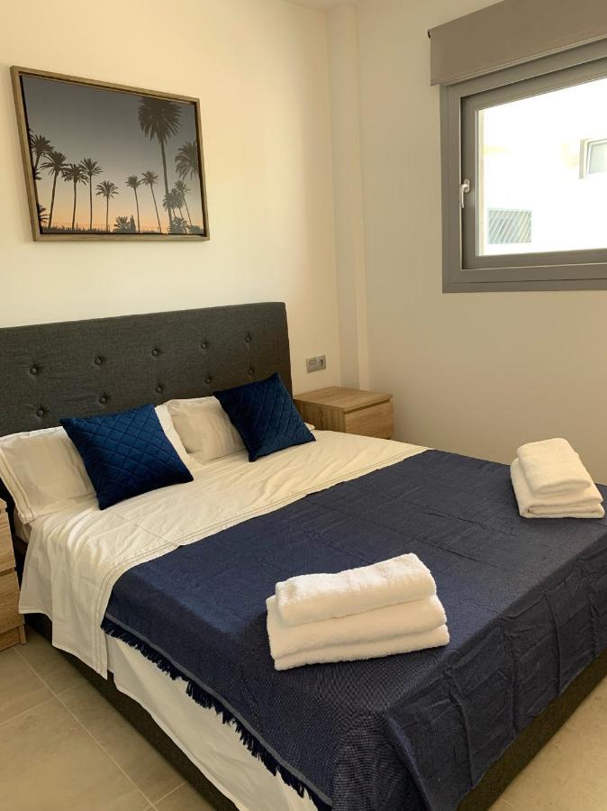 Apartamento Amalia Delux En Torrevieja Kültér fotó