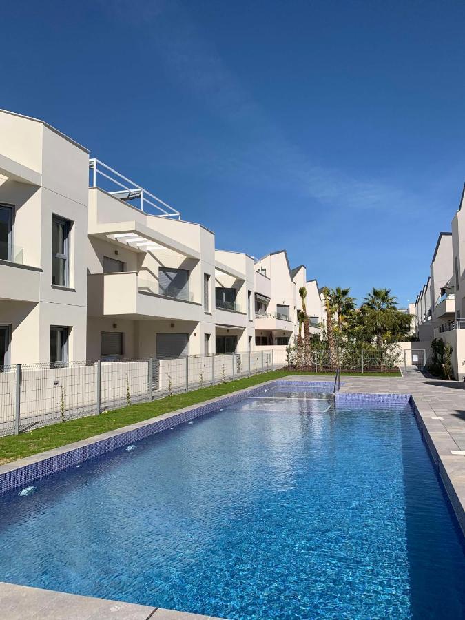 Apartamento Amalia Delux En Torrevieja Kültér fotó